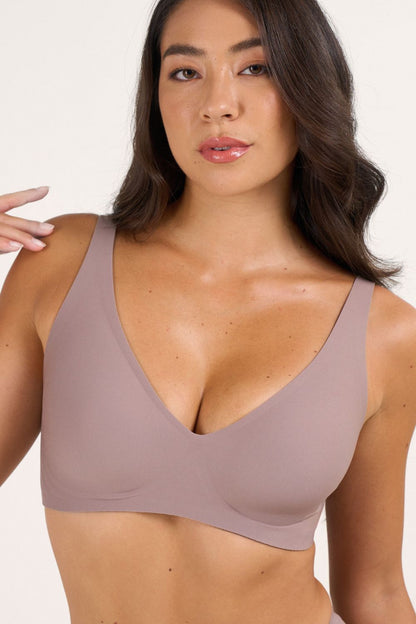 Seamless Deep V Push-Up Jelly Wireless Bra